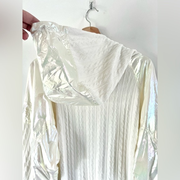 Free People‎ Movement Sweetest Pullover Cream Iridescent Hooded Half Zip Small